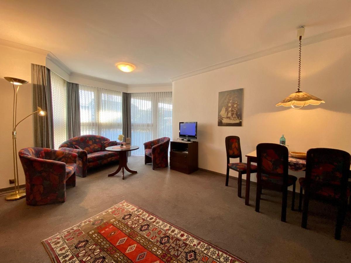 Haus Dwarsloeper, Ferienwohnung 1 Cuxhaven Esterno foto